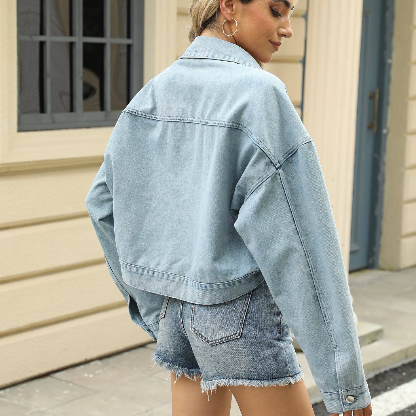 Rivet Design Loose Cropped Denim Jacket